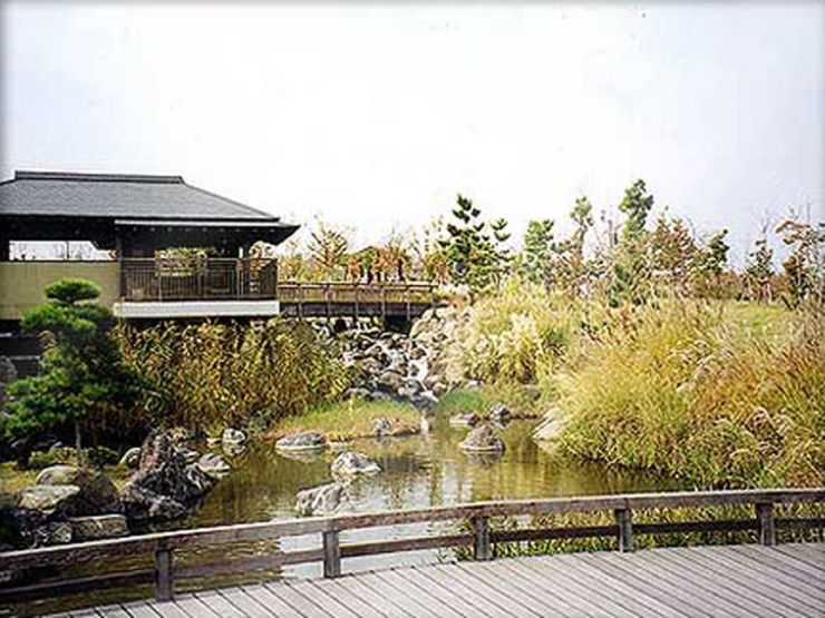 大阪市の人口島にある公園の画像